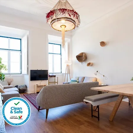 Sao Pedro De Alcantara 63 By Hill