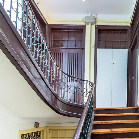 Sao Pedro De Alcantara 63 By Hill *