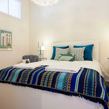 Apartamento Sao Pedro De Alcantara 63 By Hill Lisboa