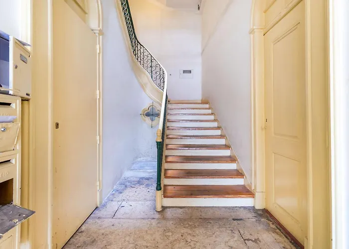 Sao Pedro De Alcantara 63 By Hill Lisboa